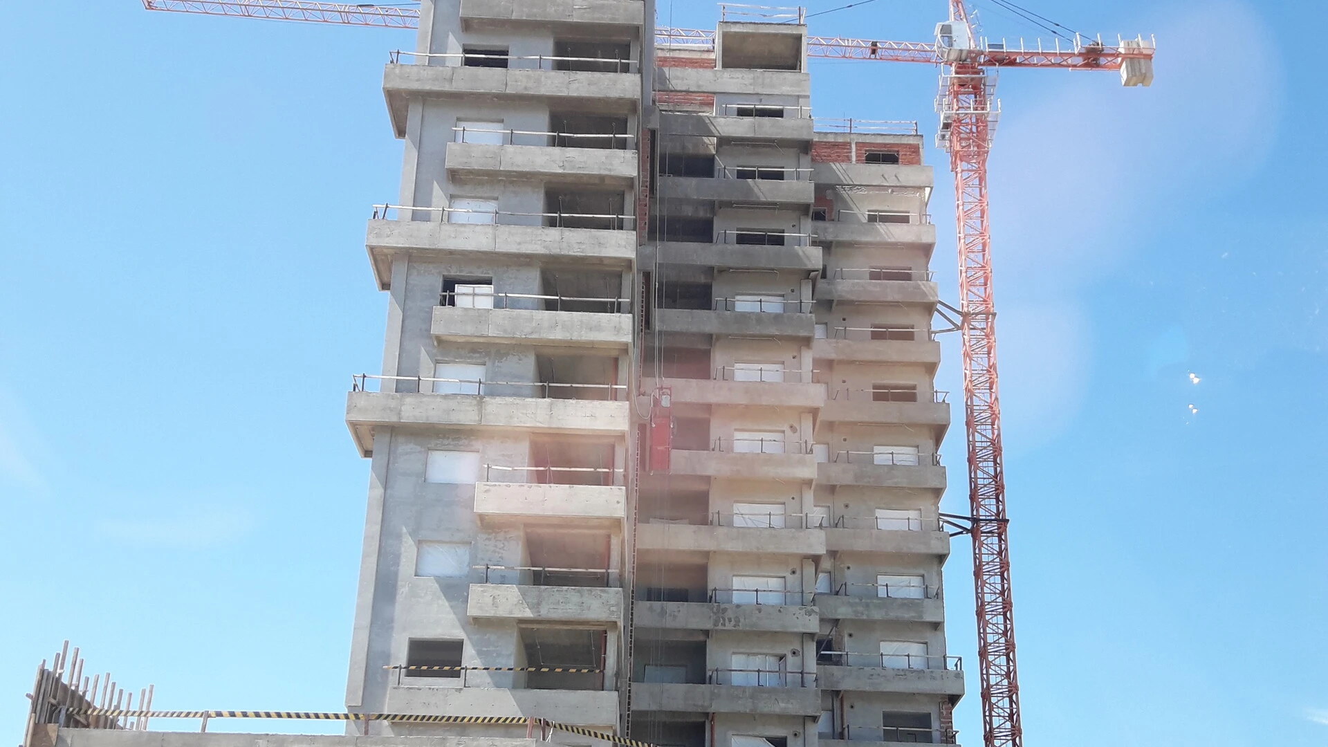 Líder en soluciones para la construcción.